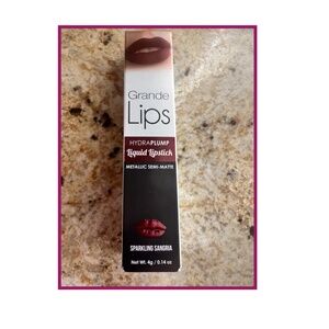 GRANDE LIPS HYDRA PUMP Liquid Lipstick METALLIC SEMI MATTE SPRARKLING SANGRIA